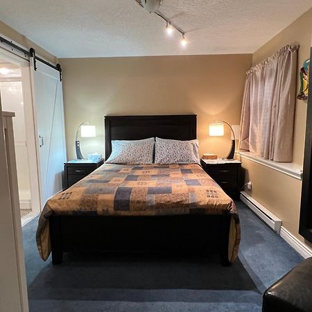 Royston Little Bear Garden View Suites-Hummingbird מראה חיצוני תמונה